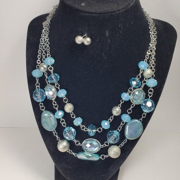 Silver-tone Multi layers Crystal and Beads Necklace With matching Stud Earrings - Picture 6 of 10